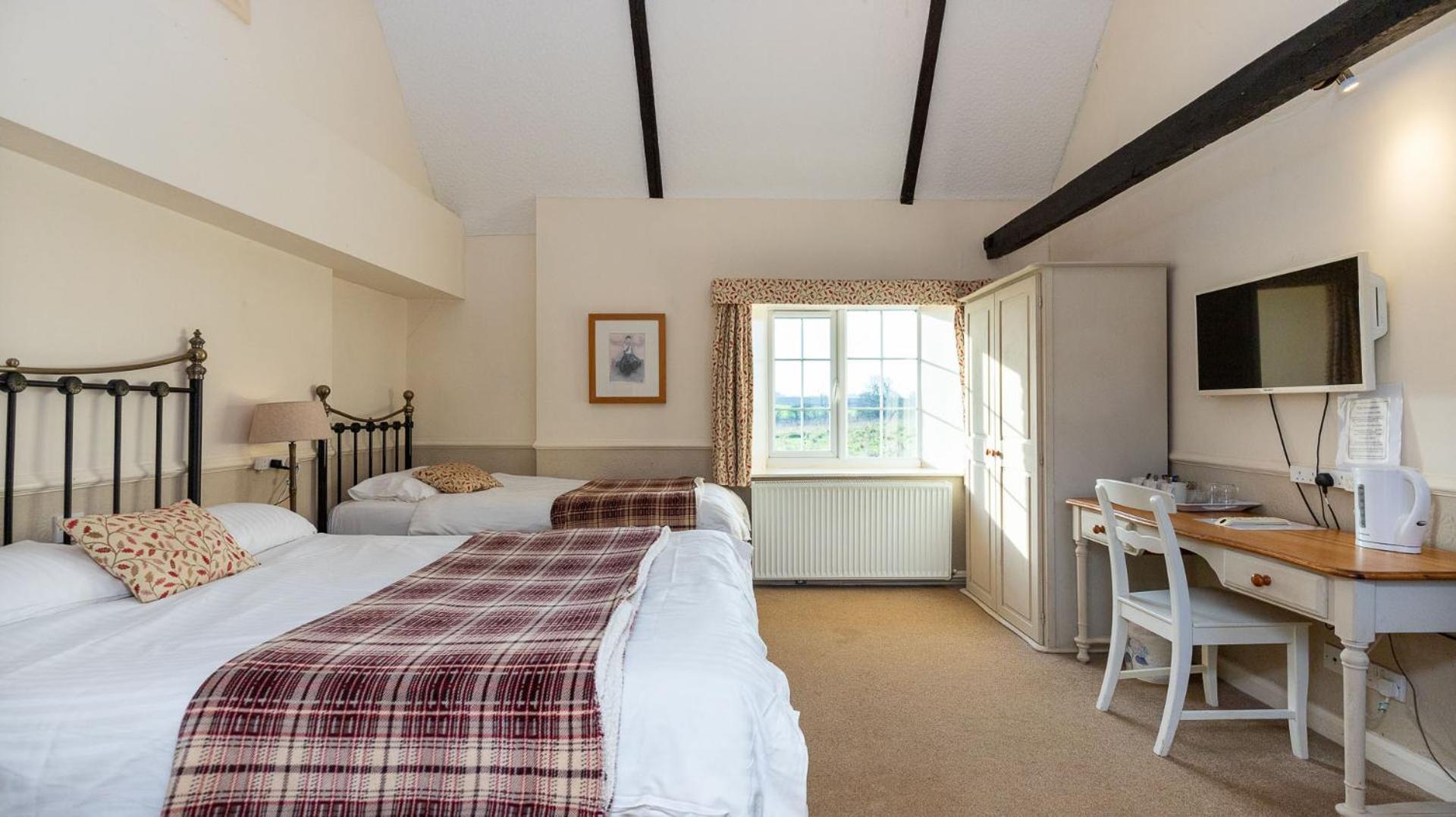 The Sibson Inn Hotel Water Newton Екстериор снимка